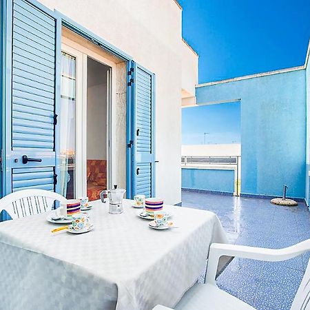 Dormiglione Apartment Torre Lapillo Exterior foto